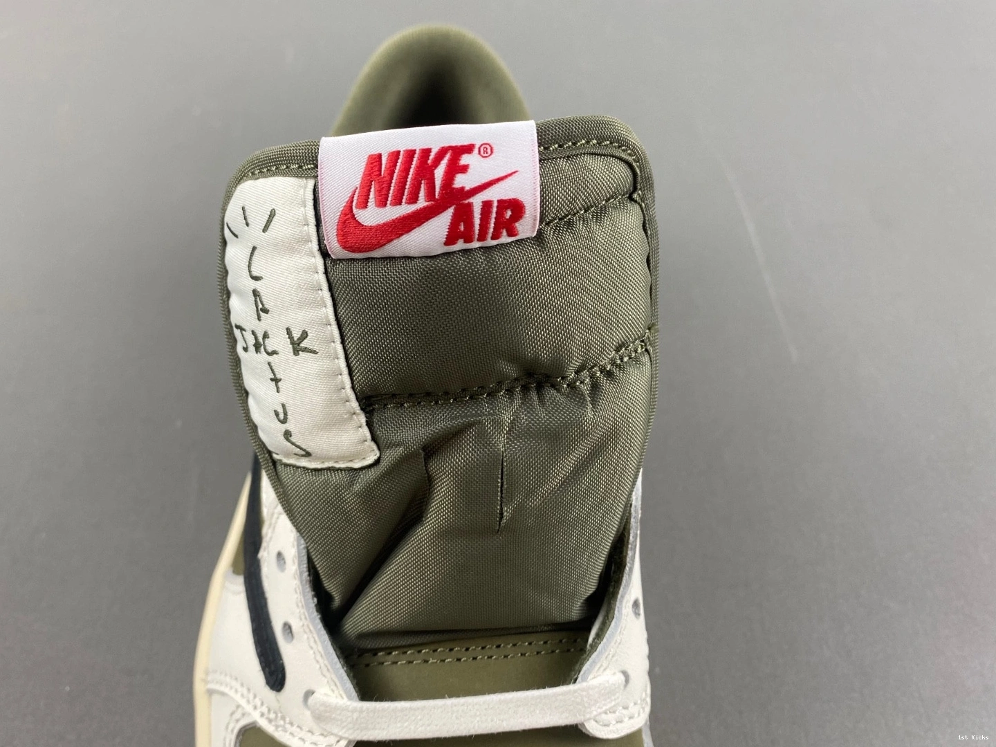 Scott Travis 1 OG Olive DM7866-200 Air Low Jordan 0329